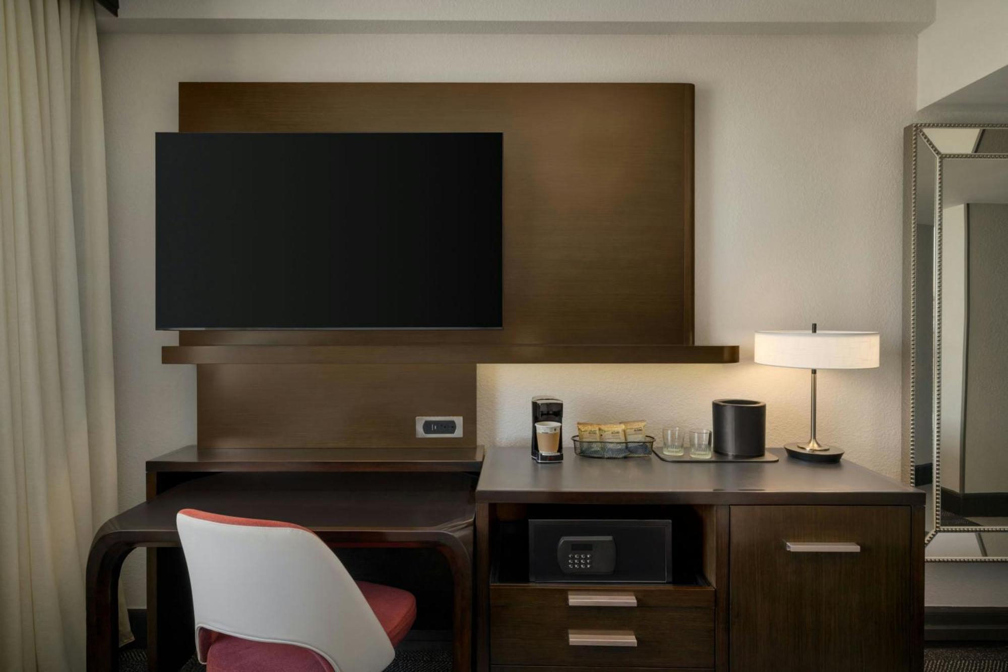 Отель Courtyard By Marriott San Francisco Union Square Экстерьер фото